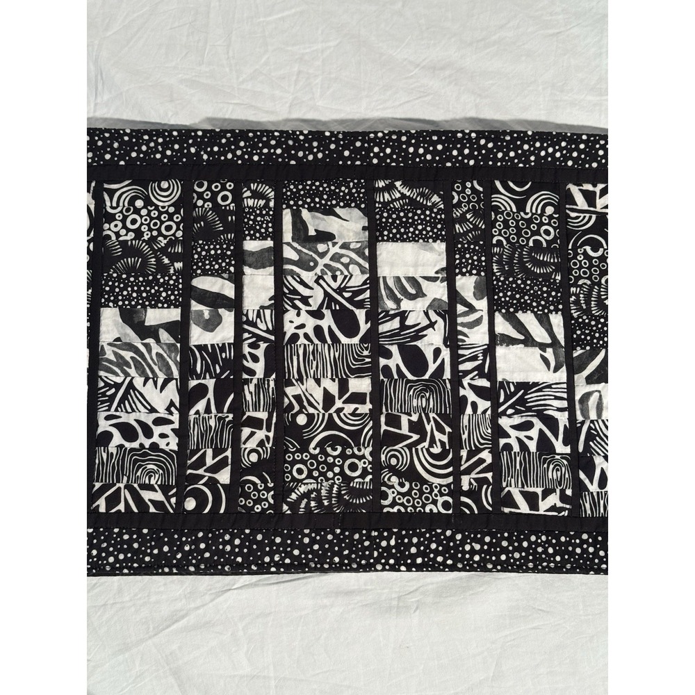 Fancy Handmade Quilted Table Runner 110"x12" Black and White Very Long EUC